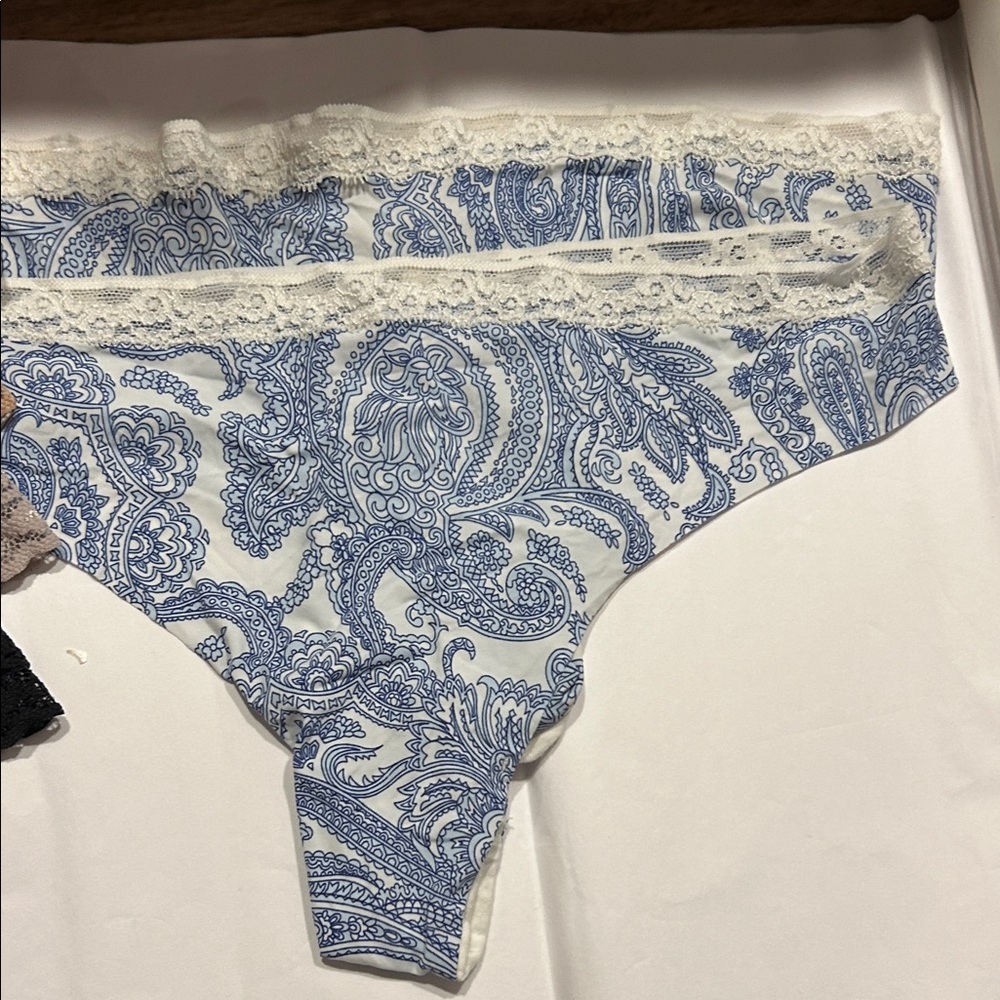 9 pair of Victoria’s Secret thong panties. Size large - Picture 6 of 8